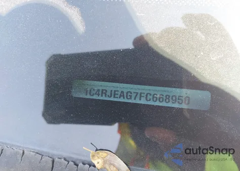 2015 Jeep Grand Cherokee Laredo from USA, damaged, VIN 1C4RJEAG7FC668950